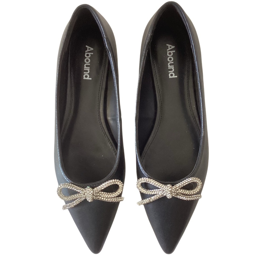 EUC Worn 1x Abound Black Women's Shoes with Rhinestone Bow Detail
